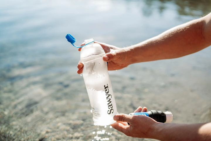 Sawyer® Squeeze Water Filtration System w/ Cnoc Premium 1L Bottle