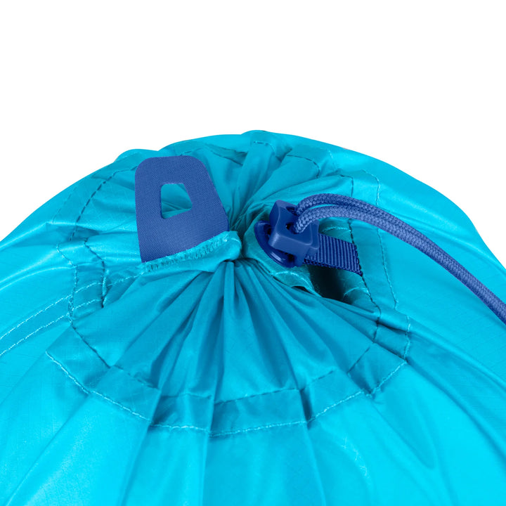 Close-up of a blue drawstring bag with a purple drawstring and zipper on a white background