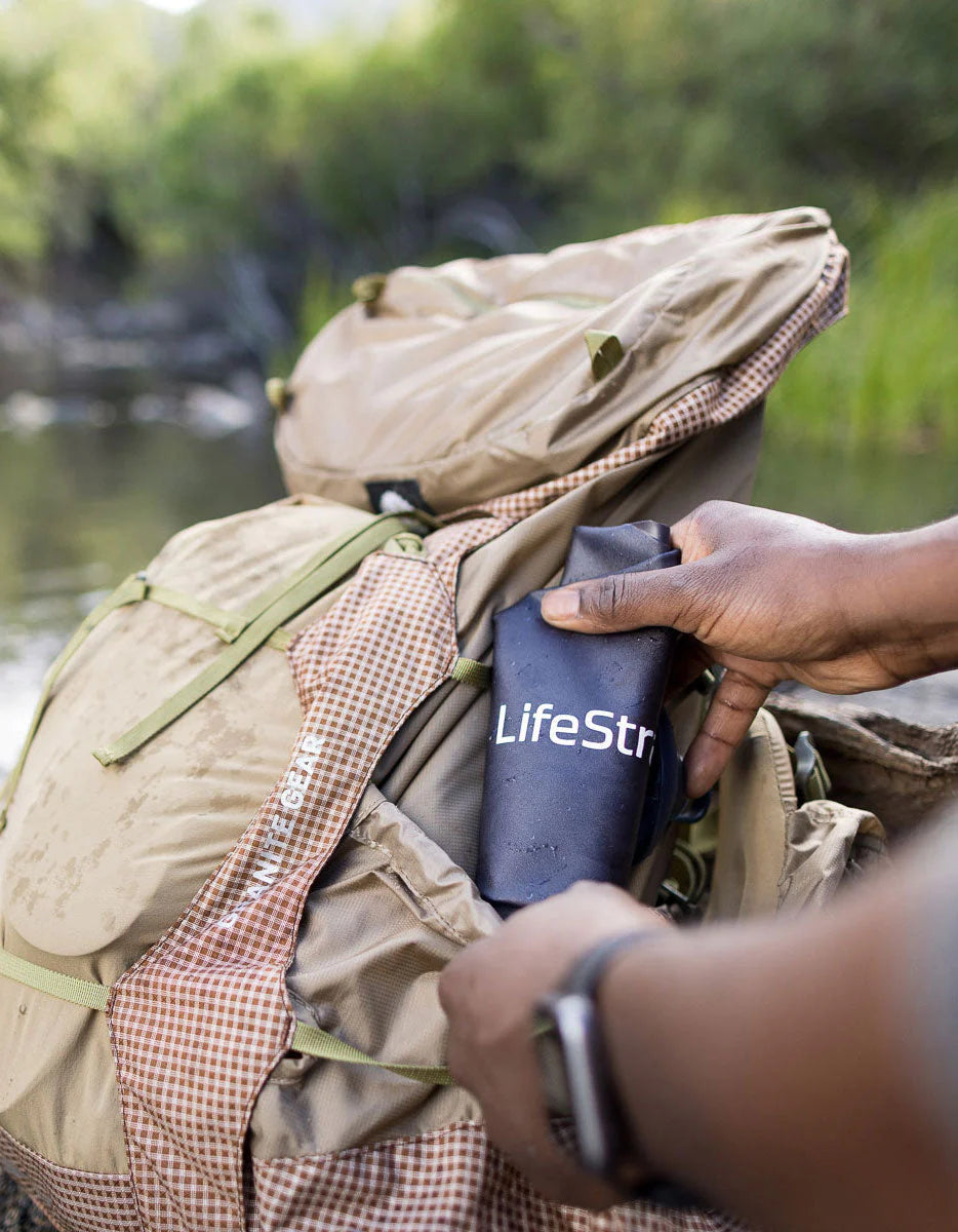 Lifestraw Peak Compact Gravity Water Filter System 3L