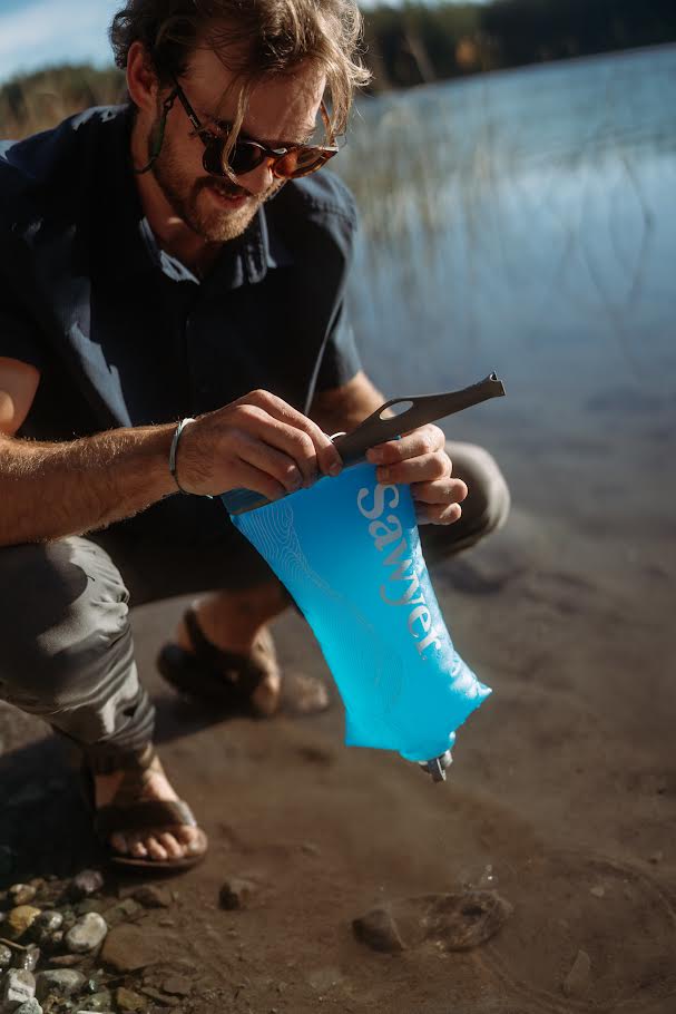 Sawyer® Squeeze Water Filtration System w/ Cnoc Premium 2L Bladder