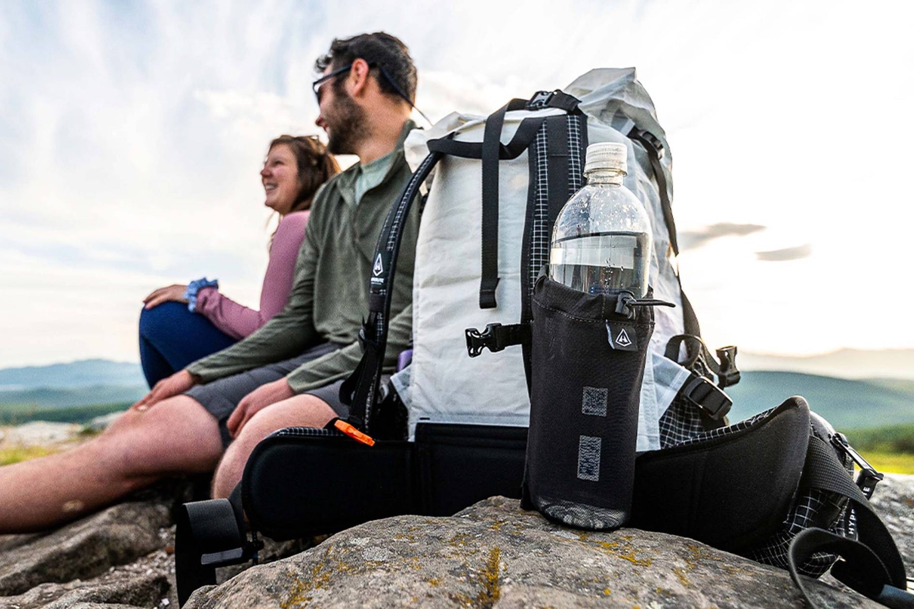 Hyperlite Mountain Gear The Bottle Pocket – Backpacking Light Australia
