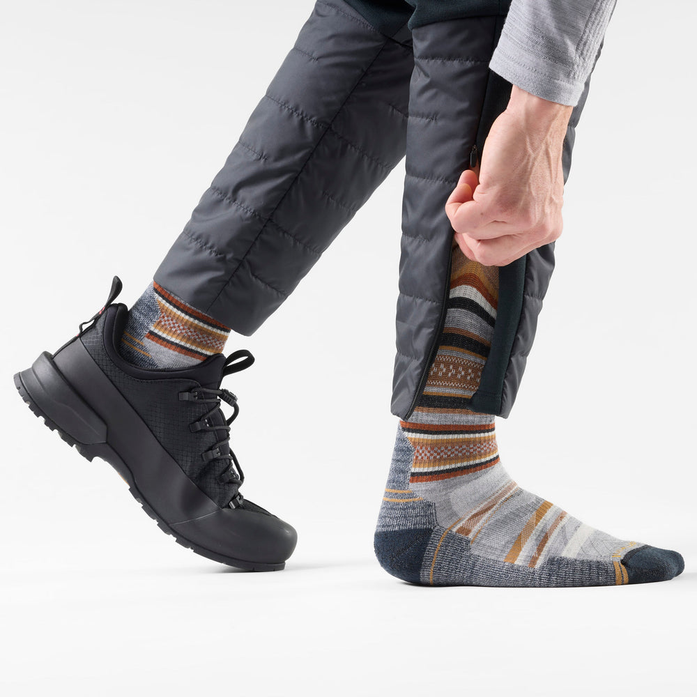 Smartwool Hike Light Cushion Panorama Crew Socks Men's Light Grey alternate view 1