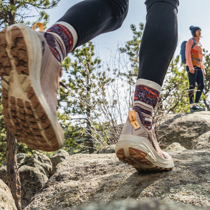 Smartwool Hike Targeted Cushion Dragon Stitch Mid Crew Socks Women&