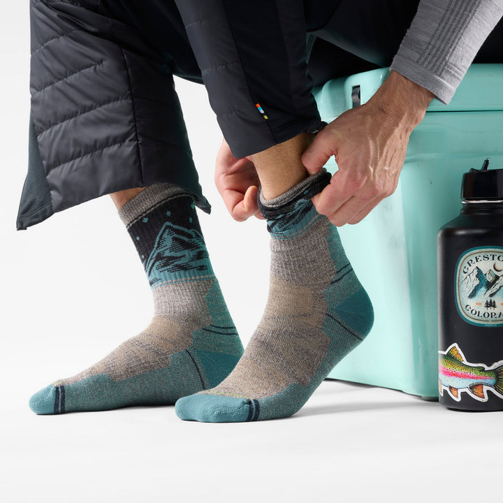 Smartwool Hike Light Cushion Valley View Crew Socks Men&
