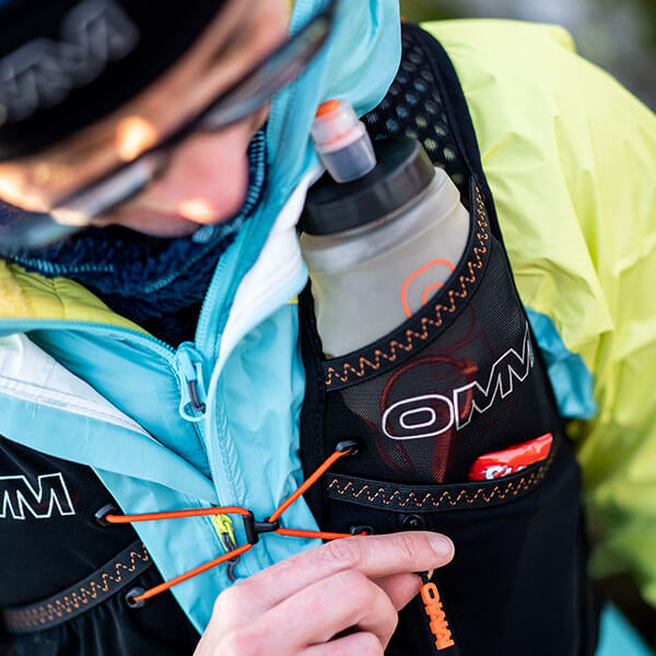OMM Ultra Flexi Flask 500ml Bite Valve, close-up of the interchangeable bite valve