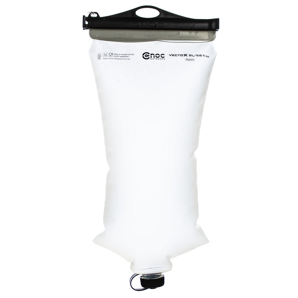 A transparent Cnoc VectoX 28mm water container with a black slider and cap