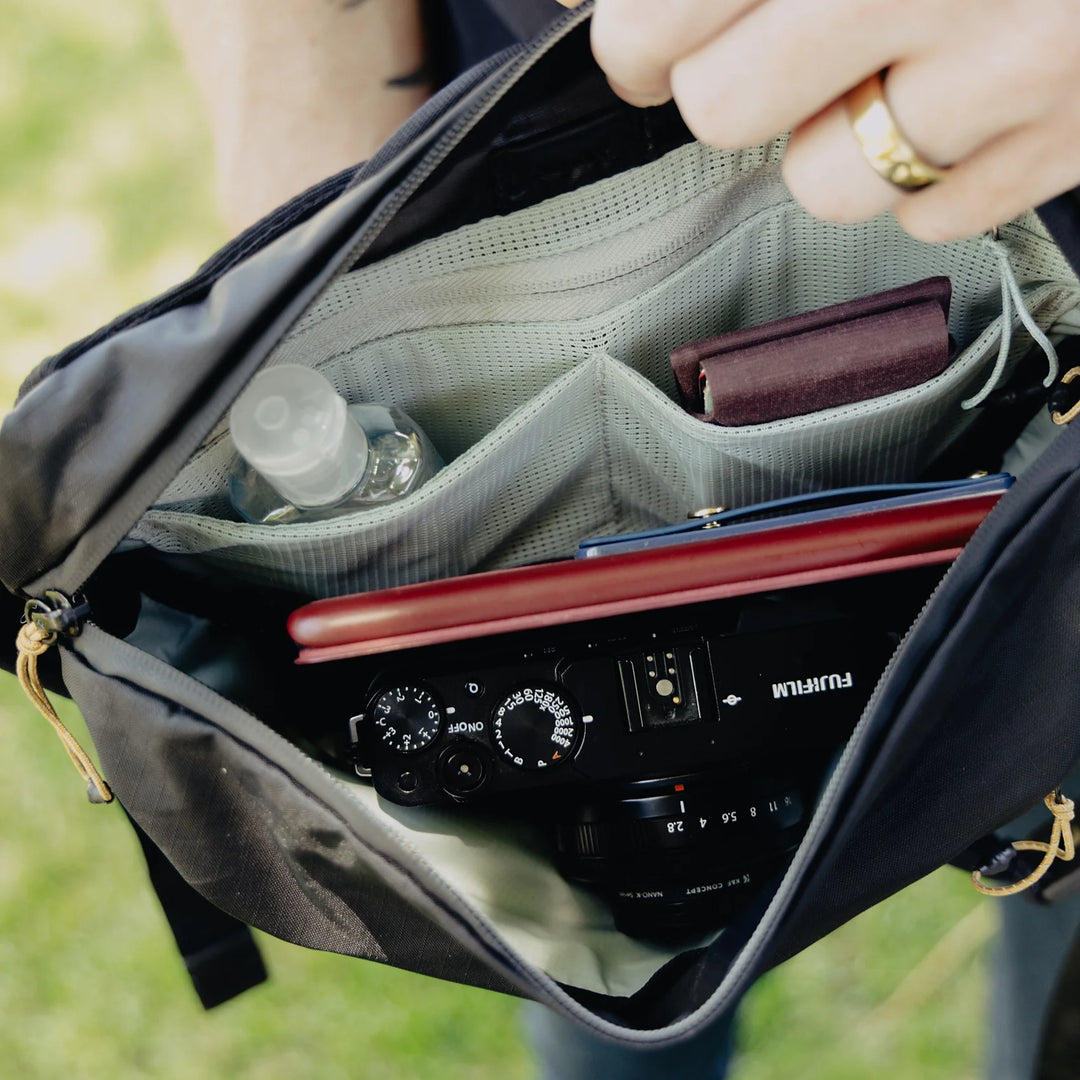Peak Design Outdoor 4L Sling