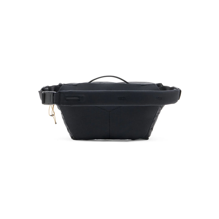 Peak Design Outdoor 4L Sling